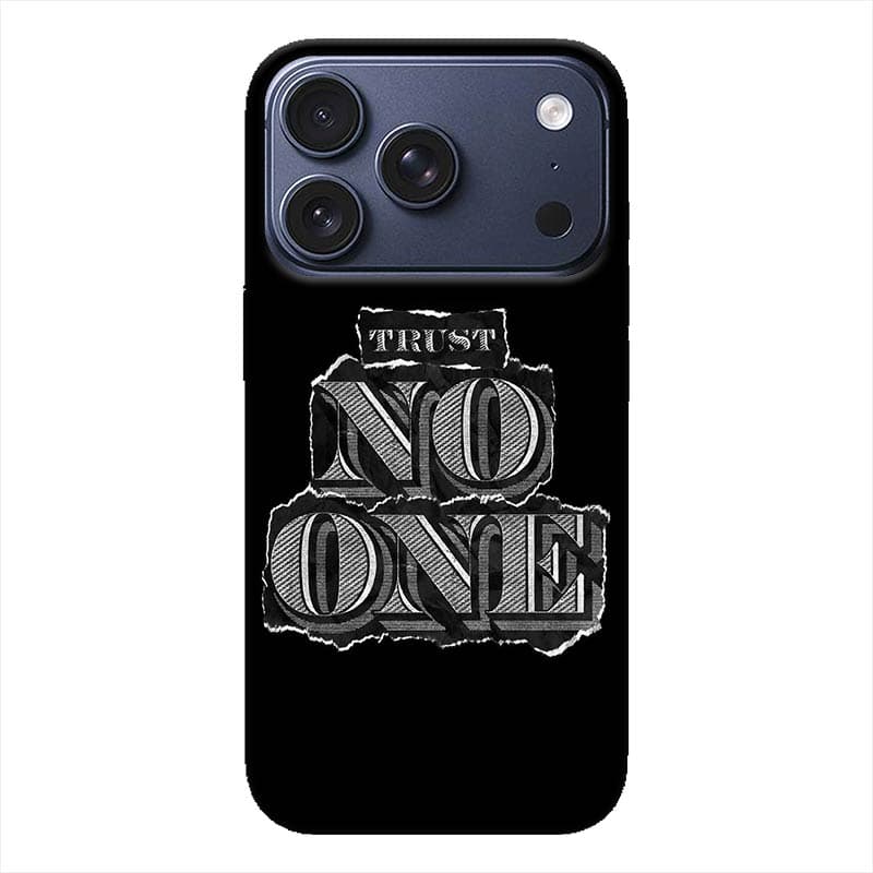 iPhone 17 Pro кейс Trust No One