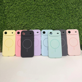 Цветен MagSafe кейс за iPhone 17 Air