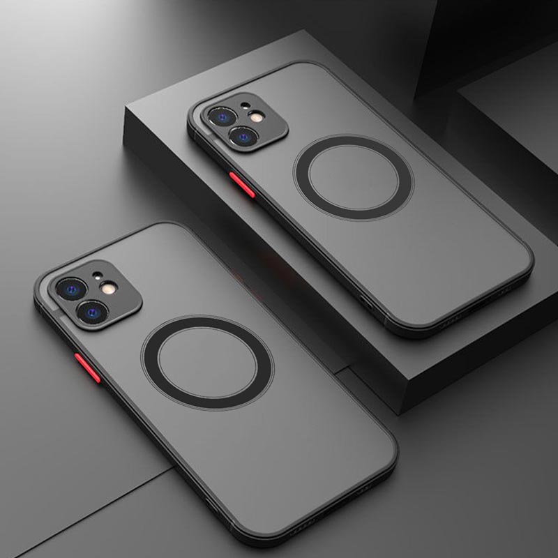 Черен MagSafe кейс за iPhone